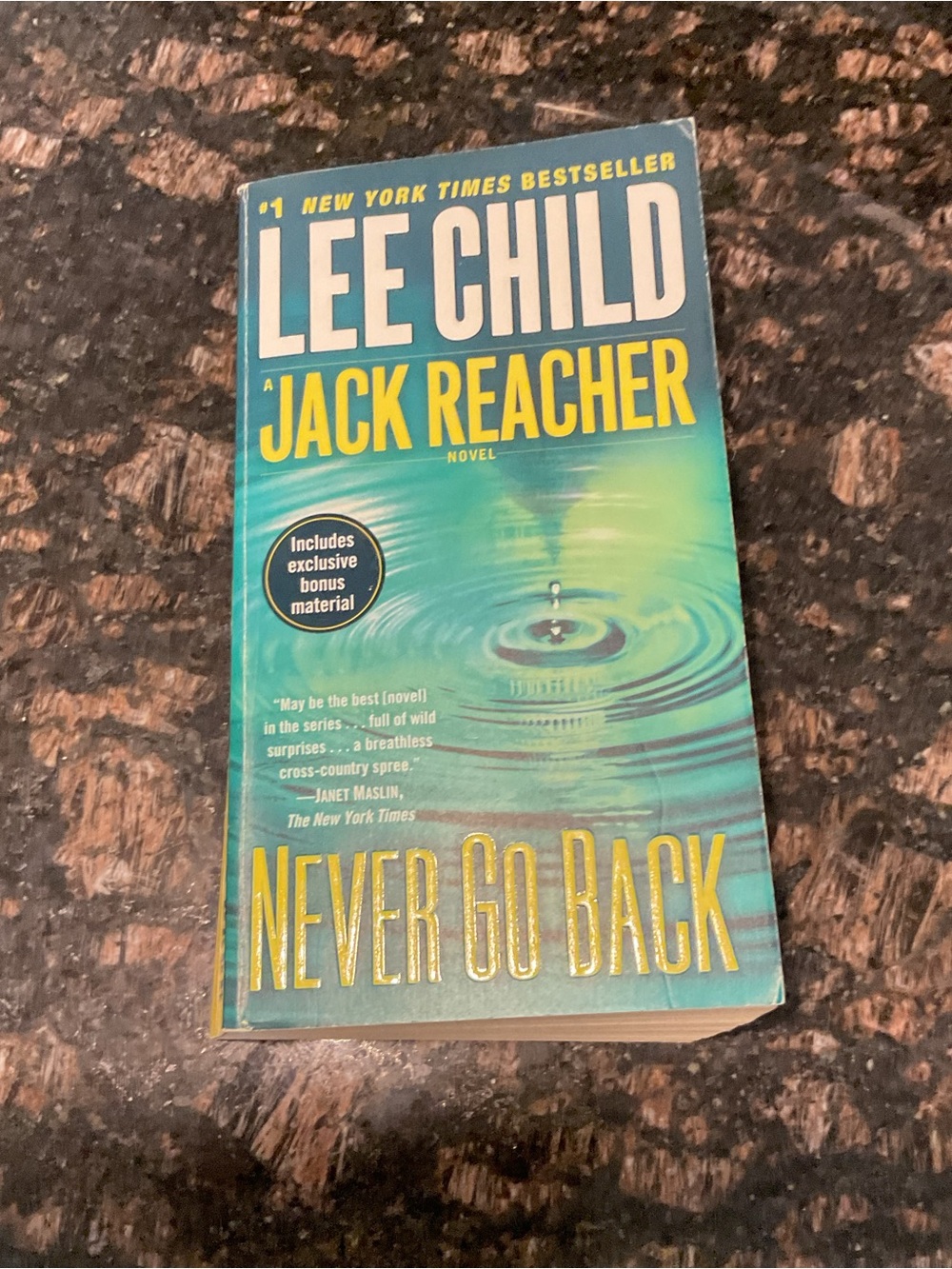 Lee Child "Never Go Back" - Picture 3 of 4